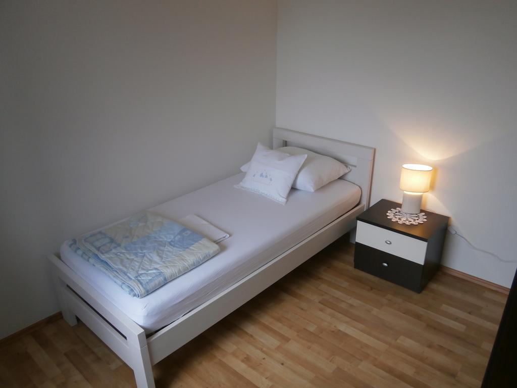 Apartments Crncic Šilo Δωμάτιο φωτογραφία