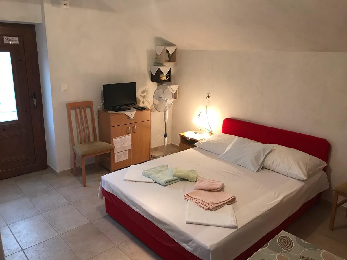 Apartments Crncic Šilo Εξωτερικό φωτογραφία